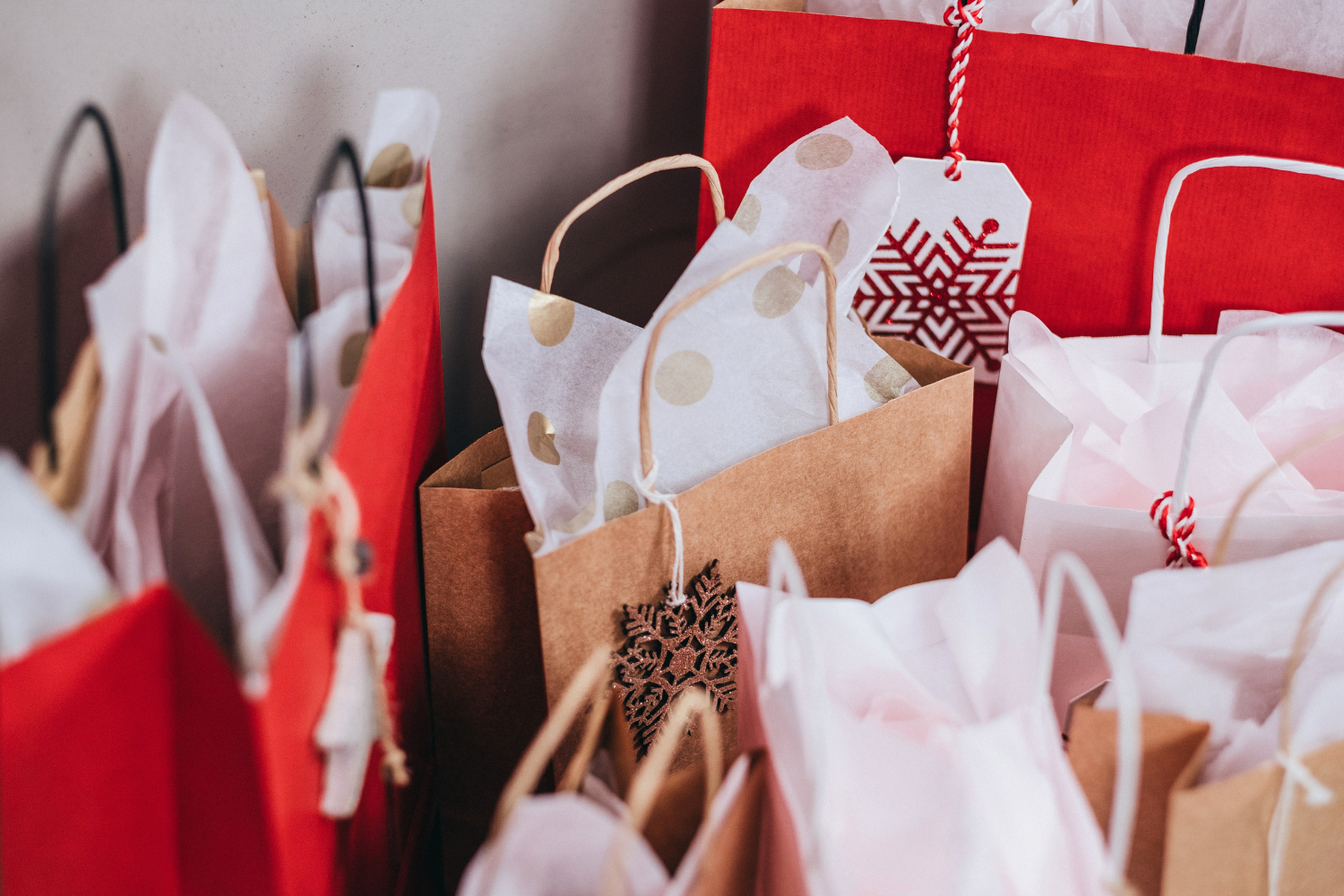 5 Ways to Not Overspend this Holiday Season