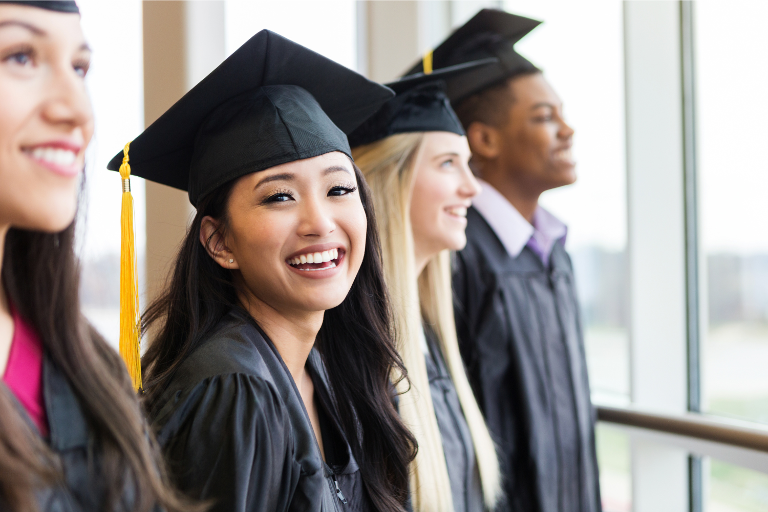 8 Financial Tips for High School Graduates