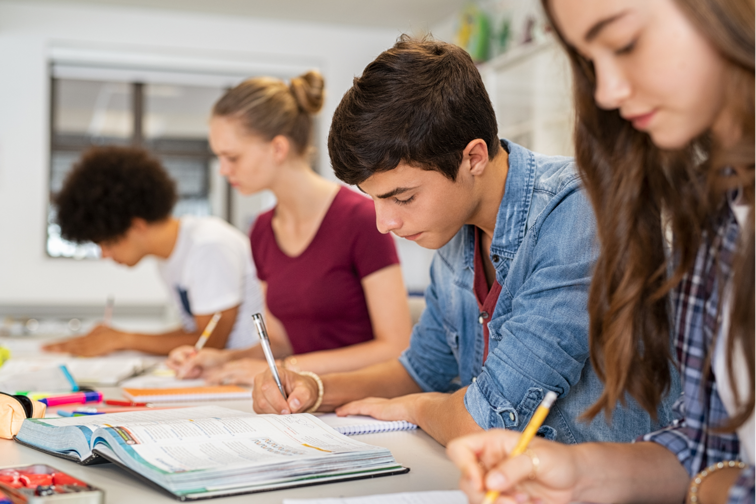 Building Good Money Habits with Your Teenager
